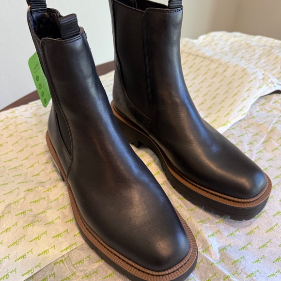 Sam Edelman Women’s Laguna Chelsea Boot, Size 9.5, Black - Picture 6 of 7